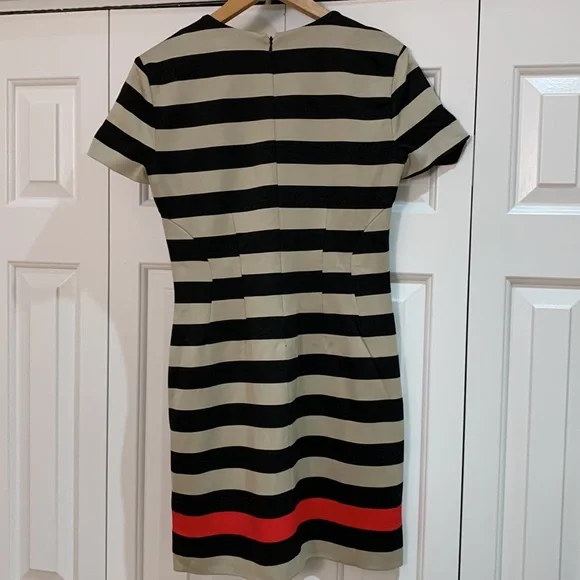 Diane von Furstenberg Yazmine Striped Pleated Shift Dress size 4 - Picture 6 of 13